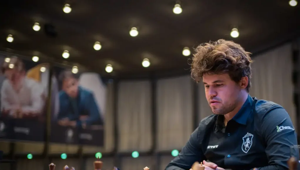 magnus-carlsen-freestyle Magnus Carlsen jugando al ajedrez en Grenke