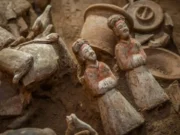 Descubren tablero de ajedrez chino de 2000 años de antigüedad